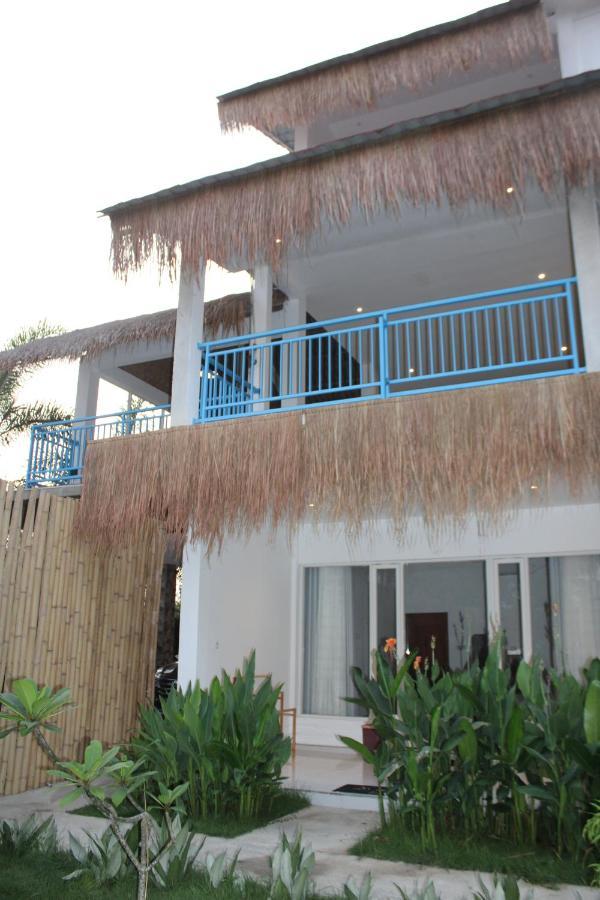 Turtle House Lombok Hotel Kuta  ภายนอก รูปภาพ