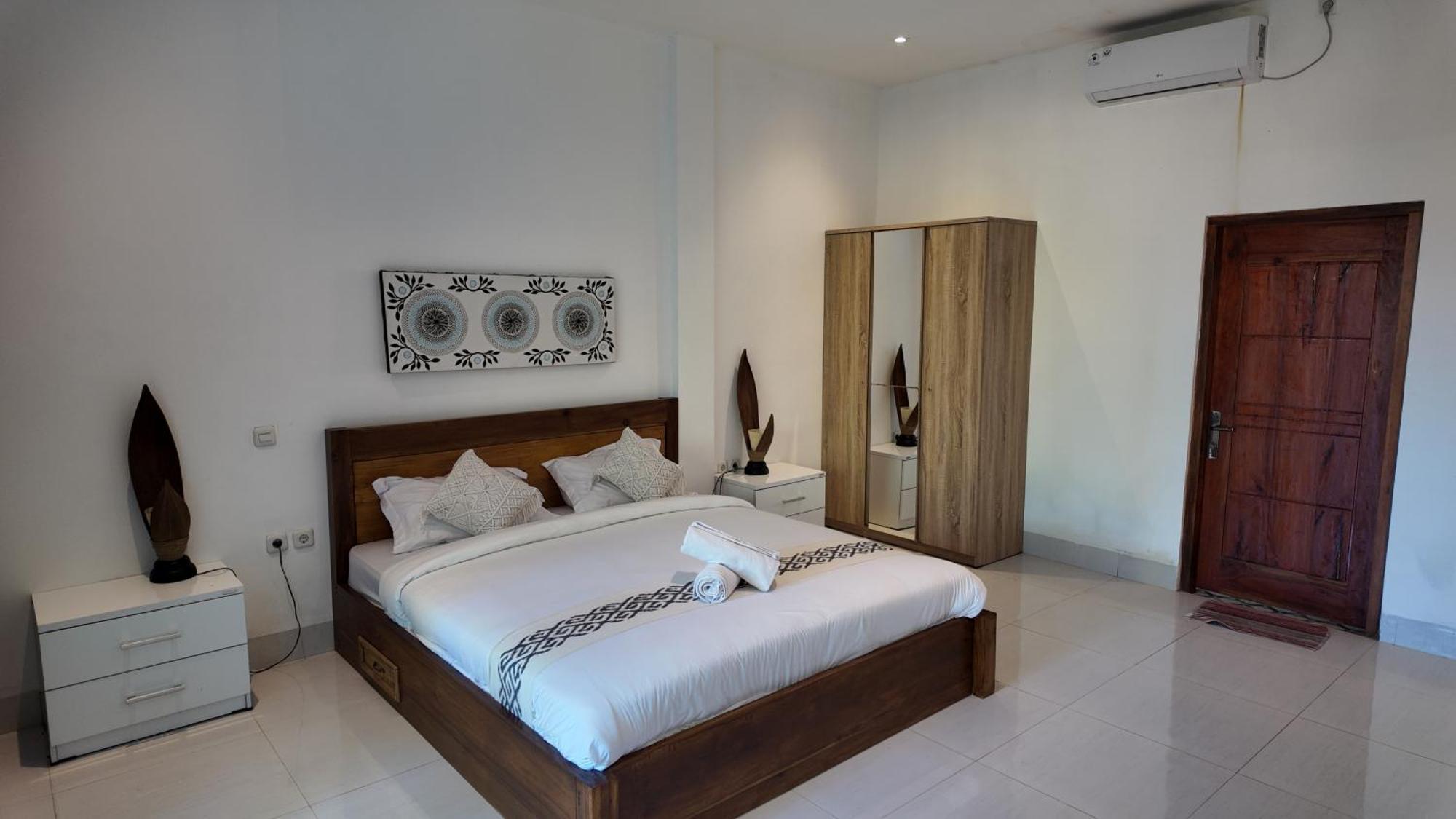 Turtle House Lombok Hotel Kuta  ภายนอก รูปภาพ
